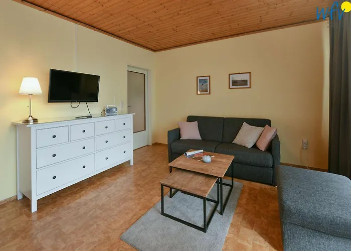 Haus Monopol 210 アパート ヴァンガーオーゲ